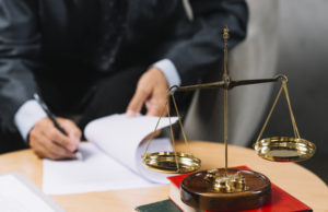 Recherche Juristes altruistes *