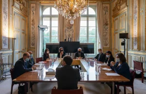 Réunion à l’Elysée avec le Président de la République, le 10 mai 2021