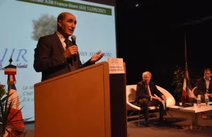 À Riom (Puy-de-Dôme), la convention de harkis presse pour une loi de reconnaissance …