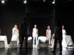 Amar Taher à la représentation de la pièce « Chœur de Harkis » à Paris